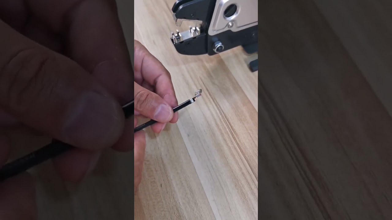 Pneumatic Terminal Crimping Machine for Fast and Easy Flag Terminal Crimping