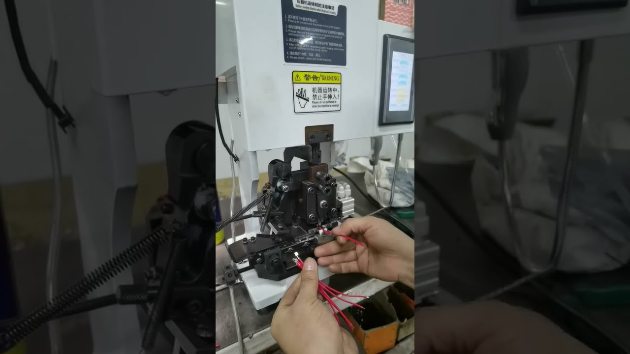 1.5Tタッチスクリーン式ワイヤーストリッピング・圧着機｜コストパフォーマンス最優先の工場向け自動化設備