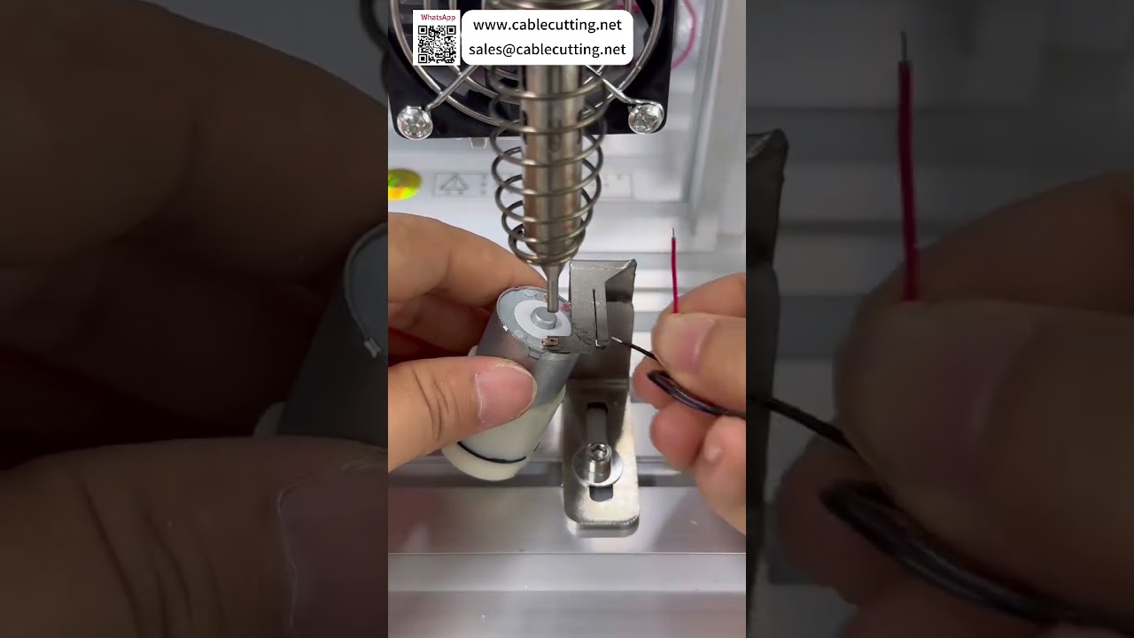 半自動全電動焊接機｜共用治具設計・支援雙角度線材配置