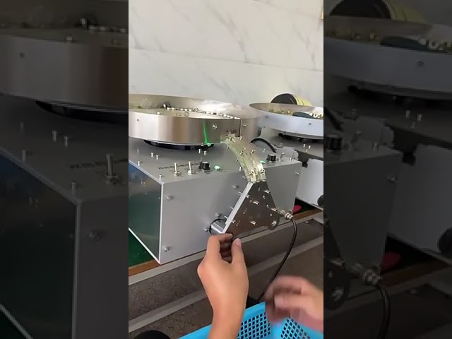 New Electric Automatic Nut Assembly Machine for Screw Tightening, Nut Mounting, and Punching