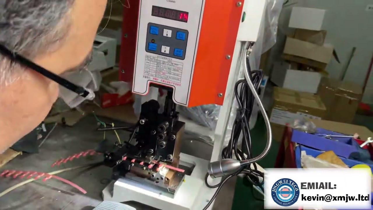 Insulated Terminal Crimping Applicator Nylon Continuous Mode Insulation Terminal Crimp Machine Mould