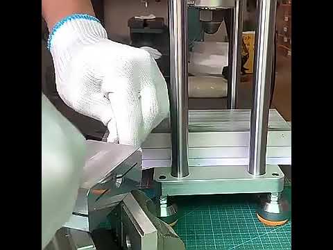 PP PE PC Plastic Injection Molding Machine 3026-11-cm Small Size Manufacturing