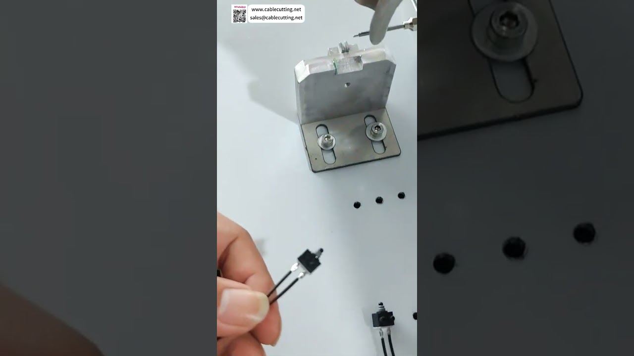 半自動ワイヤはんだ付け機 高品質要求に対応する精密単点溶接