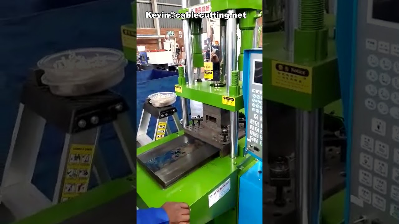 85トンACプラグ射出成形機｜高効率・精密成形プラグ製造