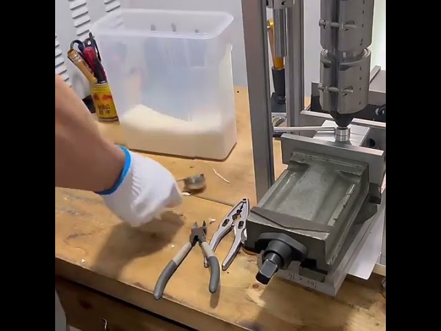 Mini Small Desktop Plastic Injection Molding Machine for Small Size & Lab PE