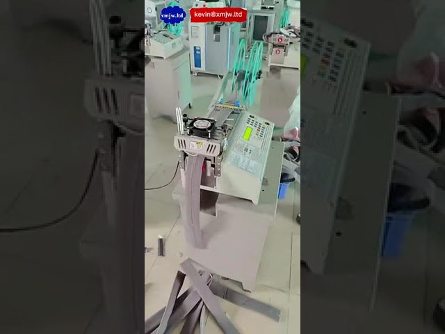 Αυτόματη Μηχανή Κοπής Βαμβακερού Ρολού με Σφράγιση και Ετικέτα PVC