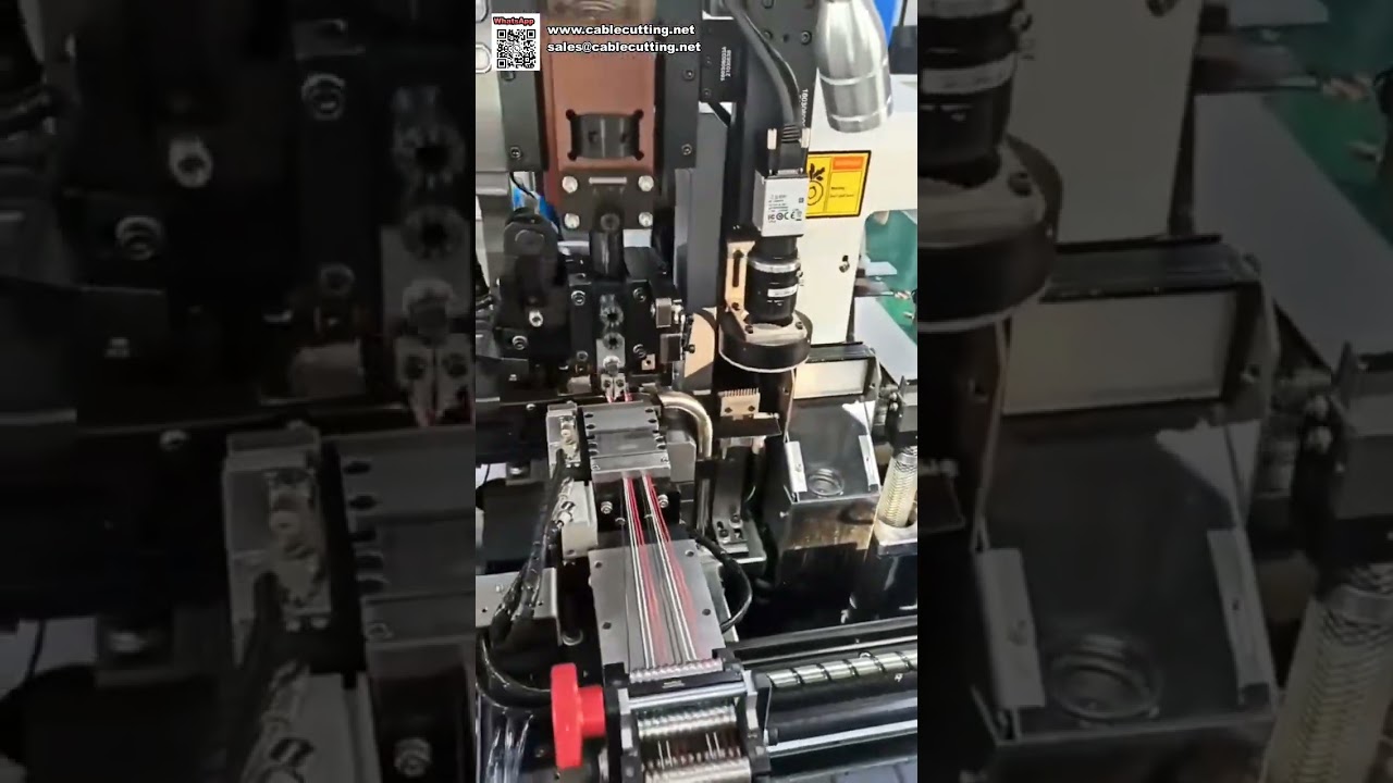 Automated Housing Connector Insertion Machine for Ultra Short 15mm Wire Harness Processing - Shorts