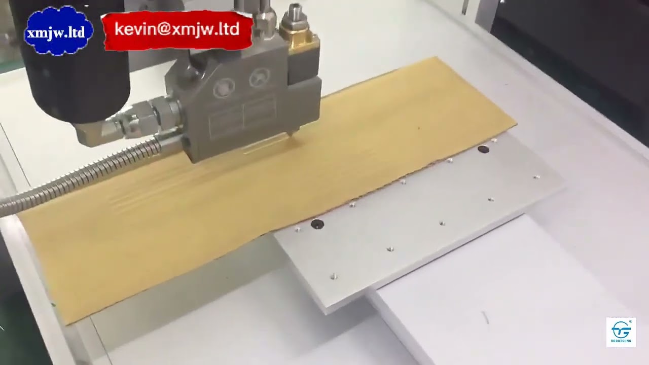 Hot Melt Glue Dispensing Machine with Dispenser Robot for Automation